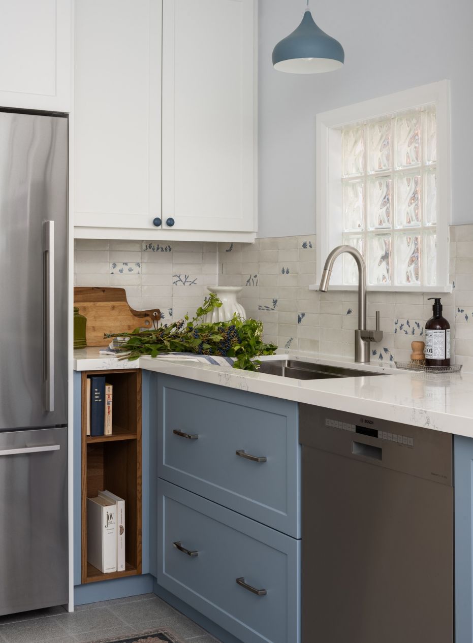 Cook Book Shelves Neutral kitchen with mushroom cabinets and luxury panel-ready appliances